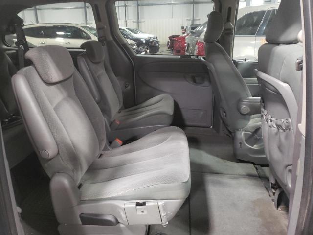 Photo 11 from auction – 2005 CHRYSLER TOWN & COU with VIN 2C4GP54L05R535080
