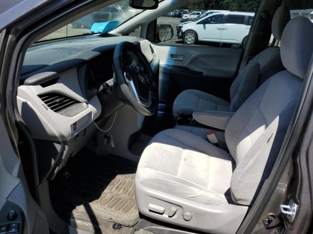 Photo 7 from auction – 2017 TOYOTA SIENNA LE with VIN 5TDKZ3DC2HS829231