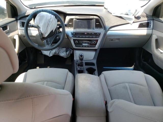 Photo 8 from auction – 2017 HYUNDAI SONATA SE with VIN 5NPE24AF4HH552352