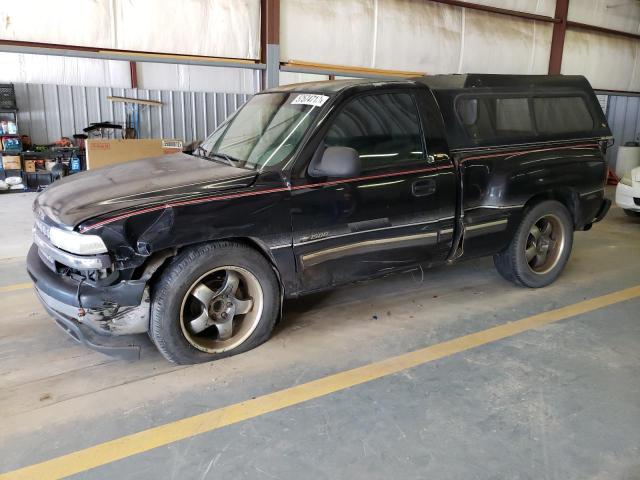 CHEVROLET SILVERADO 2000 with VIN 1GCEC14V6YZ294214 - Photo from auction