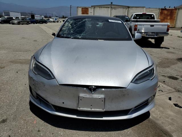 Photo 5 from auction – 2018 TESLA MODEL S with VIN 5YJSA1E26JF261612