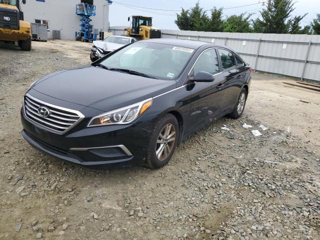 HYUNDAI SONATA SE 2017 with VIN 5NPE24AF5HH588129 - Photo from auction