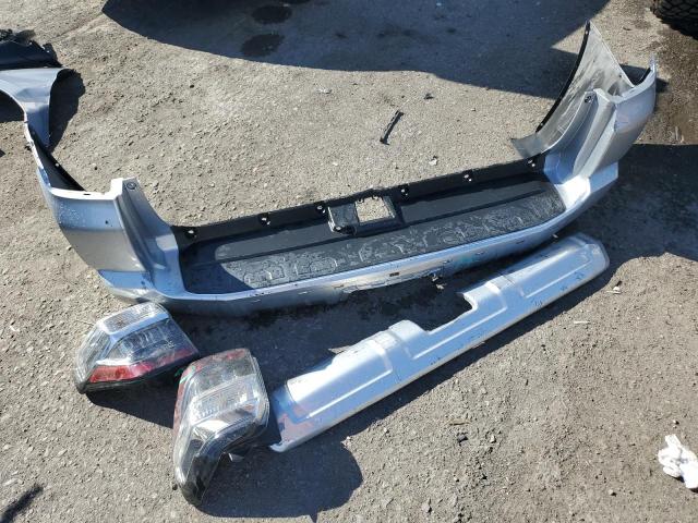 Photo 13 from auction – 2014 TOYOTA 4RUNNER SR with VIN JTEBU5JR6E5153267