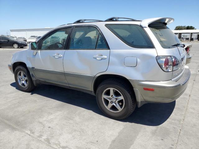 Photo 2 from auction – 2002 LEXUS RX 300 with VIN JTJGF10U120130679