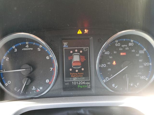 Photo 9 from auction – 2017 TOYOTA RAV4 LIMIT with VIN JTMDFREV5HD208419