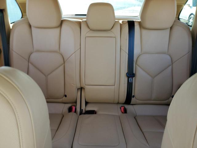 Photo 10 from auction – 2014 PORSCHE CAYENNE with VIN WP1AF2A23ELA34369