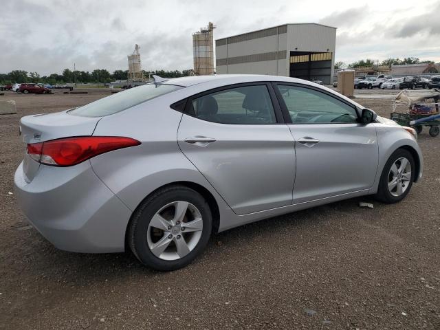 Photo 3 from auction – 2013 HYUNDAI ELANTRA with VIN 5NPDH4AE0DH335344