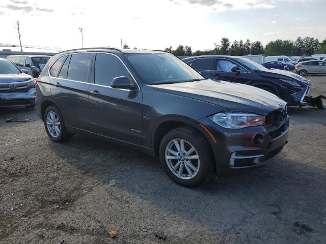 Photo 4 from auction – 2015 BMW X5 SDRIVE3 with VIN 5UXKR2C58F0H38320