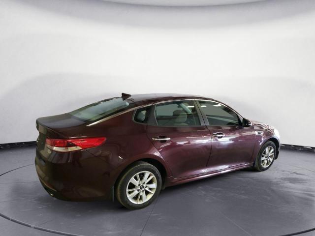 Photo 3 from auction – 2016 KIA OPTIMA LX with VIN 5XXGT4L39GG107768