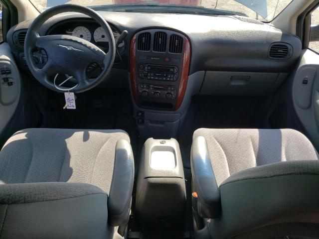 Photo 8 from auction – 2005 CHRYSLER TOWN & COU with VIN 2C4GP44R45R552947