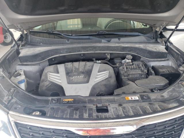 Photo 11 from auction – 2014 KIA SORENTO LX with VIN 5XYKT4A77EG533936
