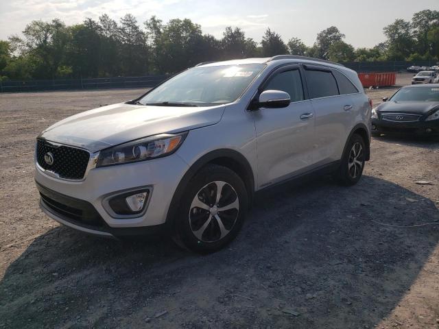 KIA SORENTO EX 2016 with VIN 5XYPHDA56GG173695 - Photo from auction