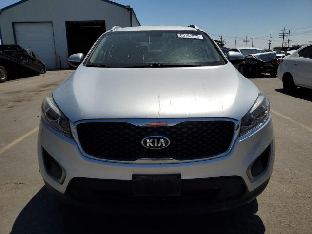 Photo 5 from auction – 2016 KIA SORENTO LX with VIN 5XYPG4A3XGG064237