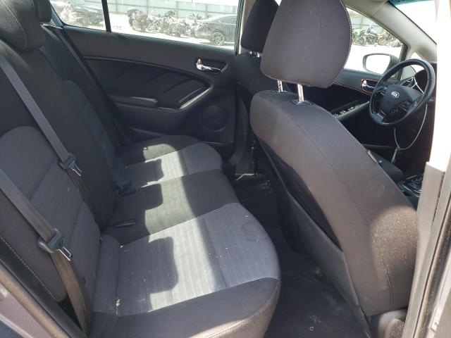Photo 10 from auction – 2018 KIA FORTE LX with VIN 3KPFL4A70JE181209