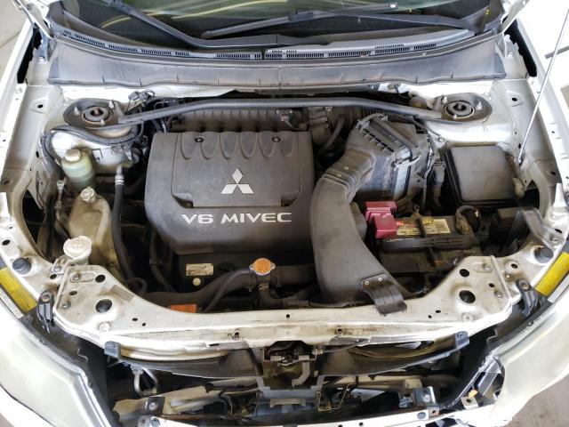 Photo 12 from auction – 2009 MITSUBISHI OUTLANDER with VIN JA4MS41X59Z013537