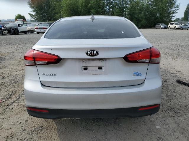 Photo 6 from auction – 2017 KIA FORTE LX with VIN 3KPFK4A73HE019233