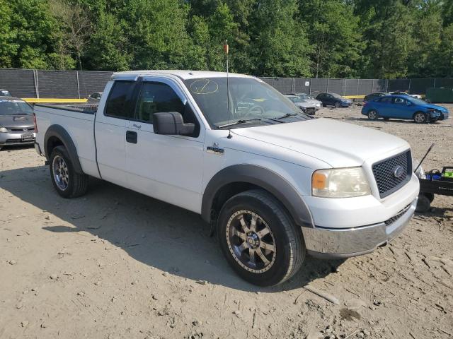 Photo 4 from auction – 2004 FORD F150 with VIN 1FTRX12W24NC04608