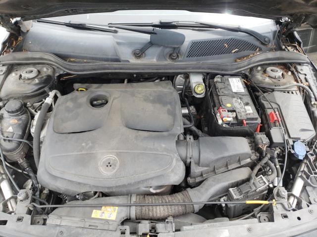 Photo 11 from auction – 2017 INFINITI QX30 BASE with VIN SJKCH5CP3HA021505
