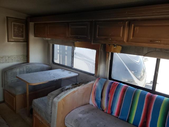 Photo 9 from auction – 2003 WINNEBAGO SIGHTSEER with VIN 5B4LP57G133360525