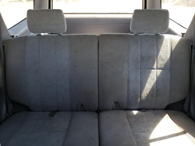Photo 10 from auction – 2000 TOYOTA 4RUNNER SR with VIN JT3GN86R9Y0180146