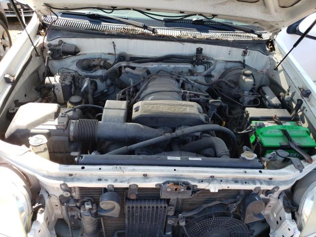 Photo 12 from auction – 2002 TOYOTA SEQUOIA LI with VIN 5TDBT48A02S065645