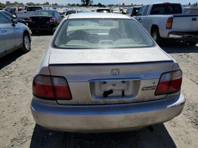 Photo 6 from auction – 1997 HONDA ACCORD with VIN 1HGCD5604VA246848