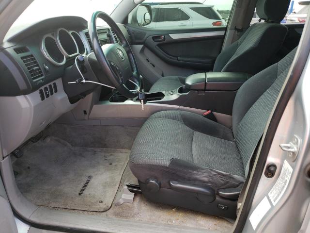 Photo 7 from auction – 2004 TOYOTA 4RUNNER SR with VIN JTEBT14RX40031465