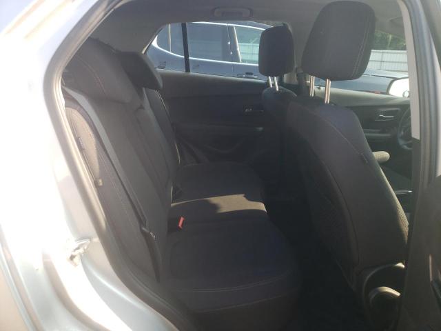 Photo 10 from auction – 2017 CHEVROLET TRAX LS with VIN 3GNCJKSB5HL190873