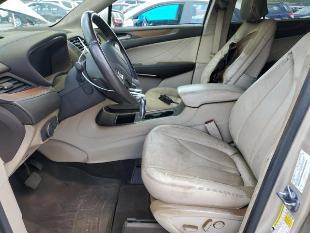 Photo 7 from auction – 2017 LINCOLN MKC SELECT with VIN 5LMCJ2D95HUL54706