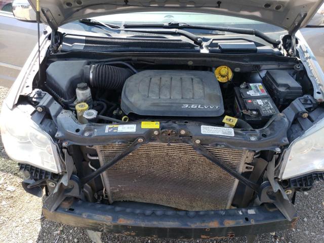 Photo 12 from auction – 2014 CHRYSLER TOWN & COU with VIN 2C4RC1CG9ER317897