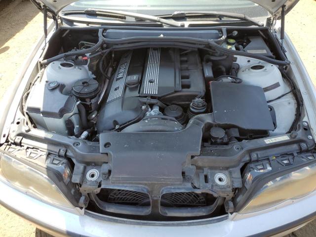 Photo 11 from auction – 2005 BMW 330 XI with VIN WBAEW53465PN36947