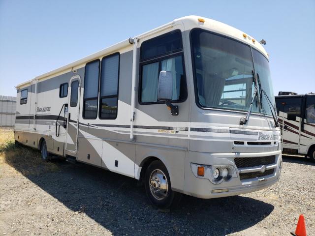 FLEE PACE ARROW 2001 with VIN 1FCNF53S710A19046 - Photo from auction