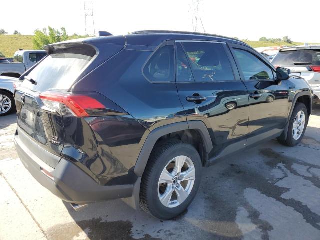 Photo 3 from auction – 2019 TOYOTA RAV4 LE with VIN JTMMWRFVXKD020033