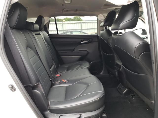 Photo 11 from auction – 2021 TOYOTA HIGHLANDER with VIN 5TDHZRBH8MS075399
