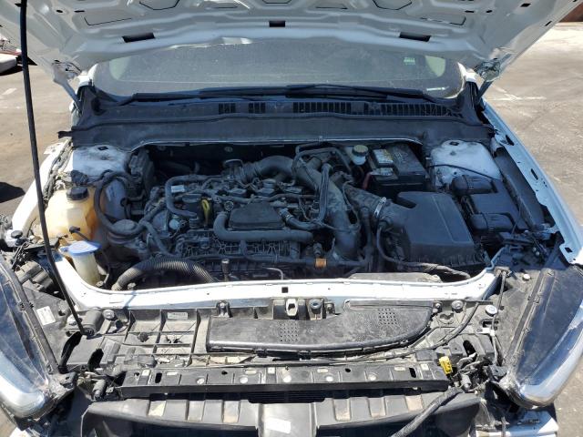 Photo 11 from auction – 2014 FORD FUSION SE with VIN 3FA6P0HD3ER177894