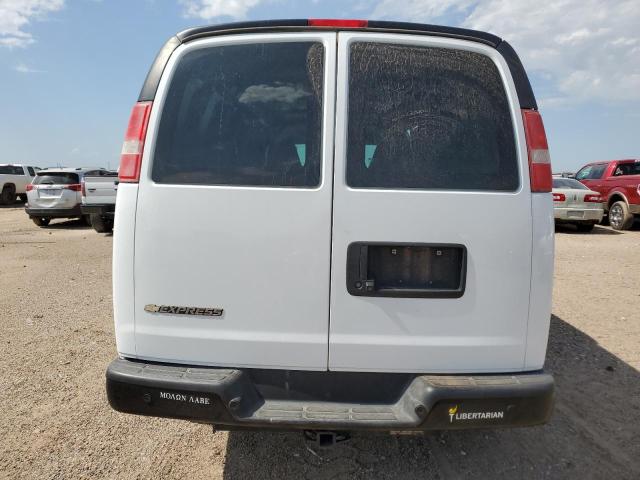 Photo 6 from auction – 2017 CHEVROLET EXPRESS G2 with VIN 1GCWGBFG0H1296018