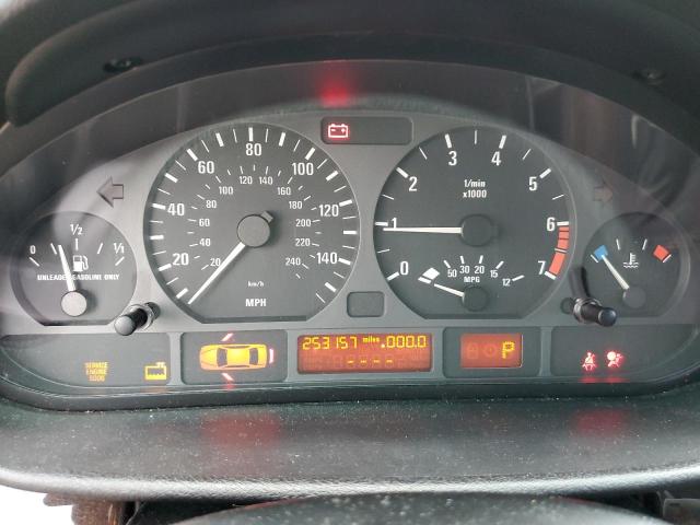 Photo 9 from auction – 2003 BMW 325 XI with VIN WBAEU33463PH90782
