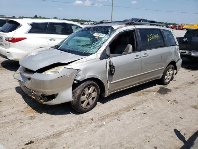 TOYOTA SIENNA XLE 2004 with VIN 5TDZA22C44S038468 - Photo from auction