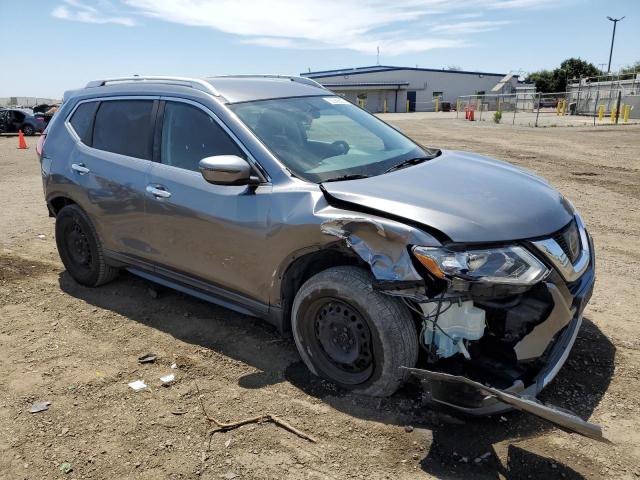 Photo 4 from auction – 2017 NISSAN ROGUE S with VIN KNMAT2MT9HP579665