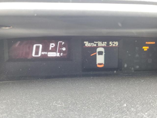 Photo 9 from auction – 2015 TOYOTA PRIUS C with VIN JTDKDTB31F1102707
