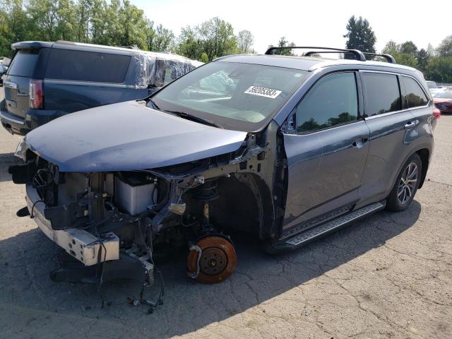 TOYOTA HIGHLANDER 2019 with VIN 5TDJZRFH1KS943638 - Photo from auction