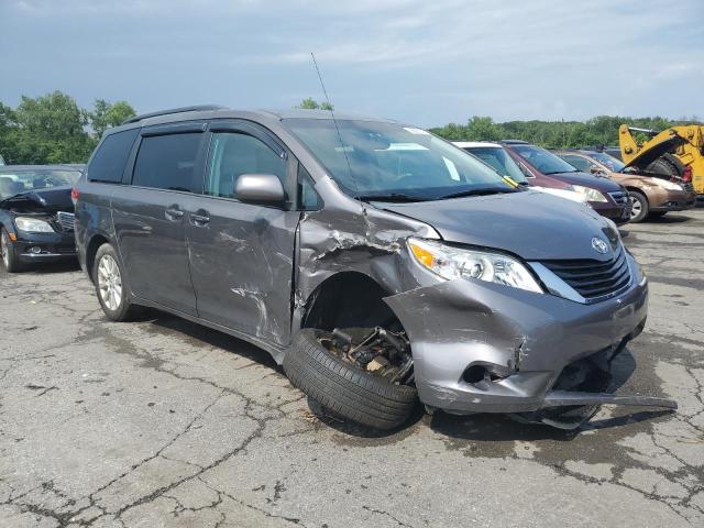 Photo 4 from auction – 2013 TOYOTA SIENNA LE with VIN 5TDJK3DC4DS054506