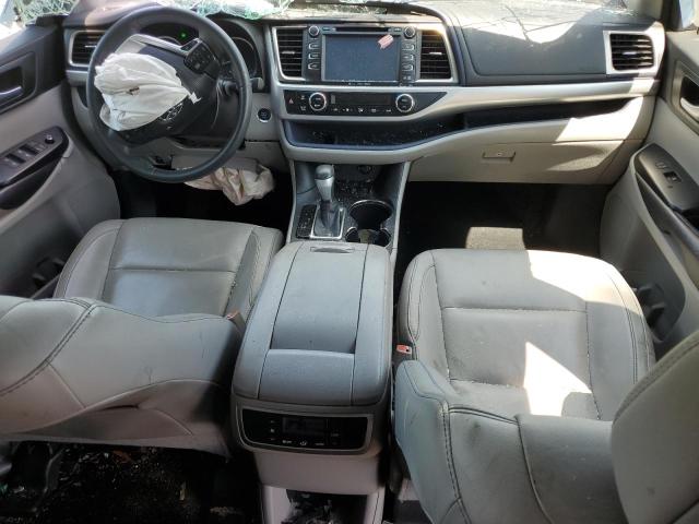 Photo 8 from auction – 2016 TOYOTA HIGHLANDER with VIN 5TDJKRFH8GS501855
