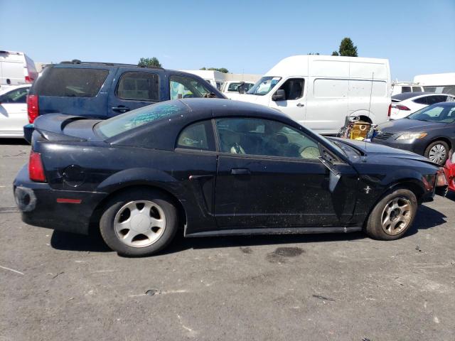 Photo 3 from auction – 2000 FORD MUSTANG with VIN 1FAFP4040YF285958