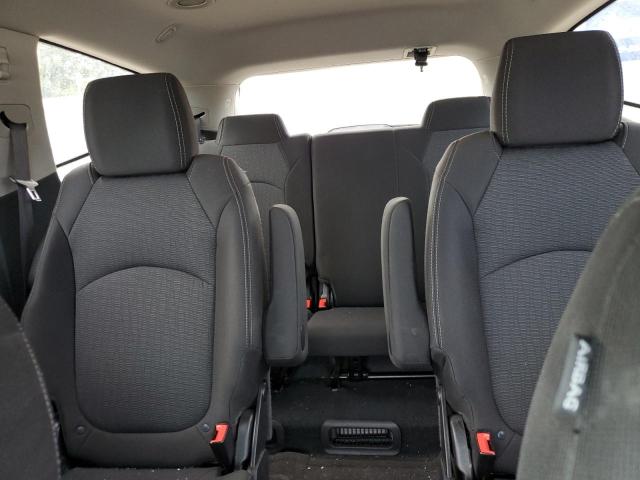 Photo 10 from auction – 2017 CHEVROLET TRAVERSE L with VIN 1GNKRGKD8HJ155674