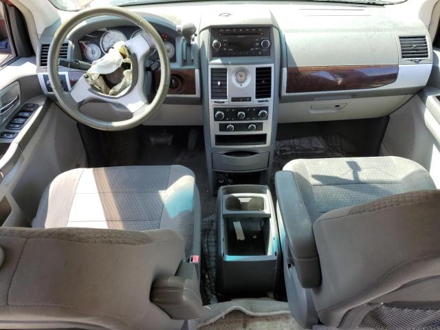Photo 8 from auction – 2010 CHRYSLER TOWN & COU with VIN 2A4RR5D13AR176796