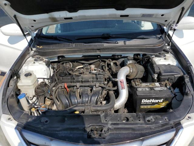 Photo 11 from auction – 2011 HYUNDAI SONATA SE with VIN 5NPEC4AC4BH106891