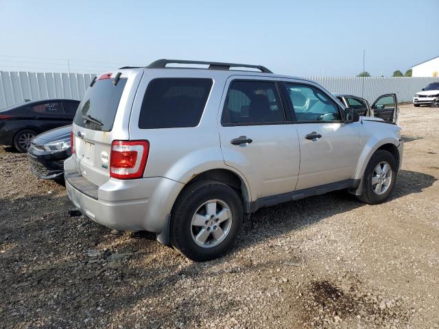Photo 3 from auction – 2010 FORD ESCAPE XLT with VIN 1FMCU0DG1AKC82496