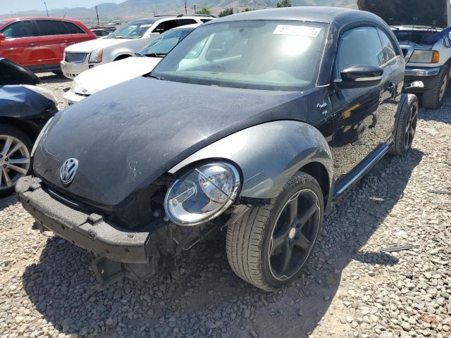 VOLKSWAGEN BEETLE 2013 with VIN 3VWJX7AT2DM656928 - Photo from auction