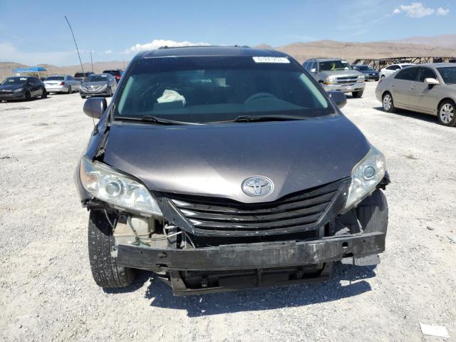 Photo 5 from auction – 2013 TOYOTA SIENNA LE with VIN 5TDKK3DC3DS390250